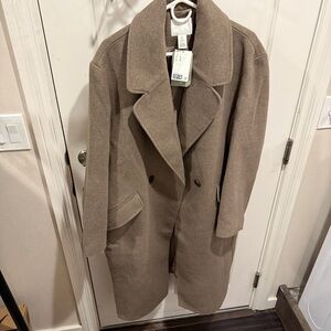 H&M Elegant Tan Trench Coat